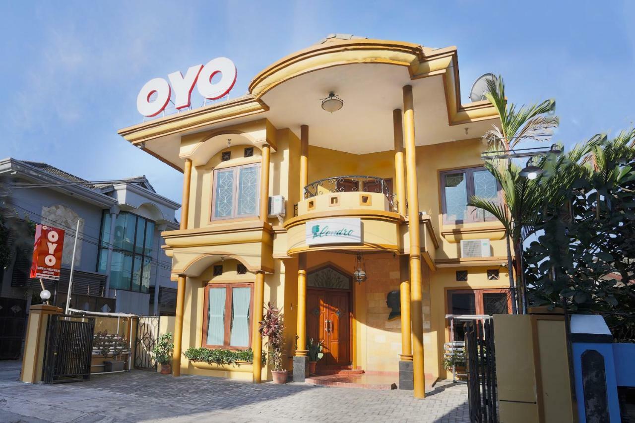 Oyo 1072 Kampung Condro Wulan Guesthouse Maguwo Dış mekan fotoğraf