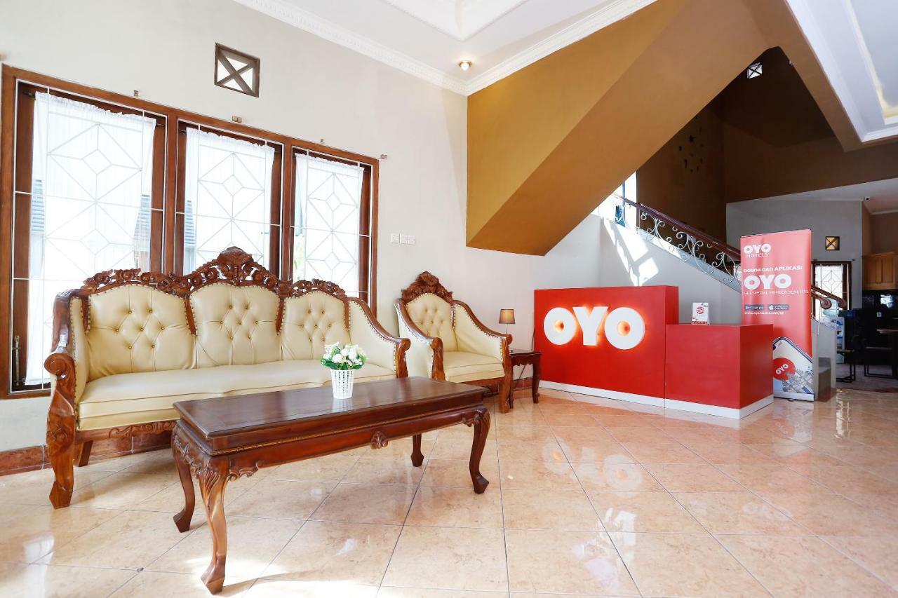 Oyo 1072 Kampung Condro Wulan Guesthouse Maguwo Dış mekan fotoğraf