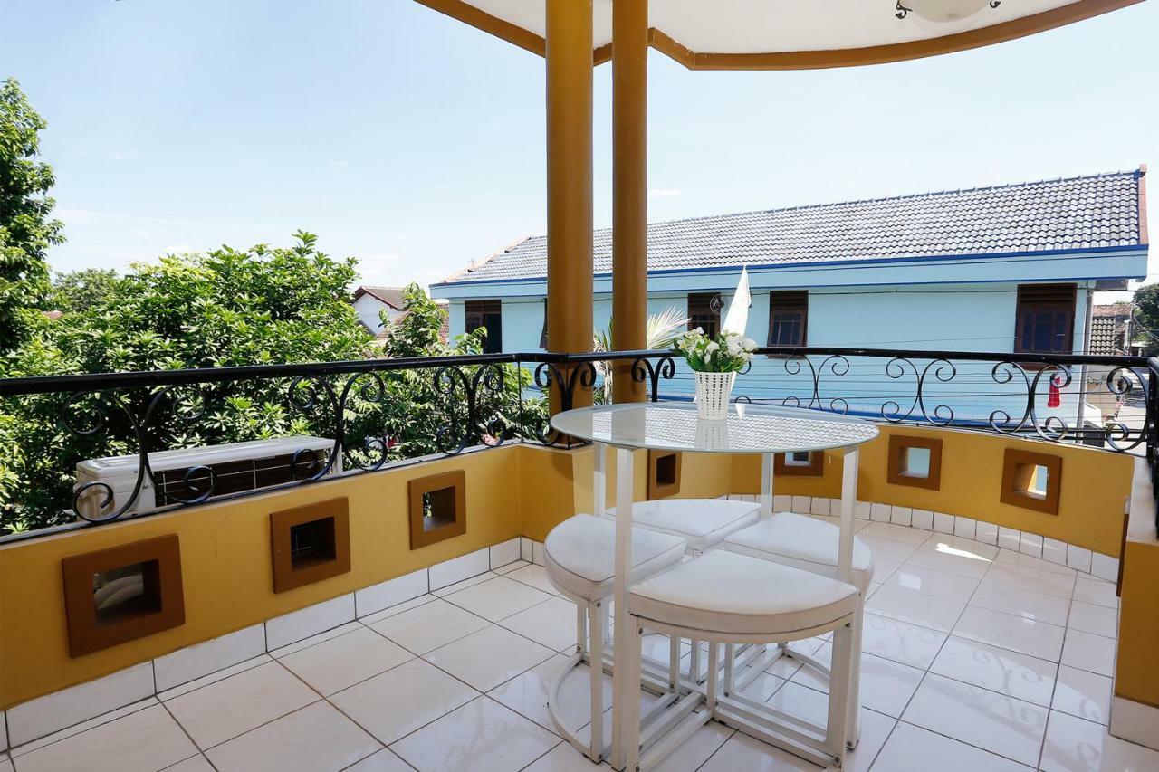 Oyo 1072 Kampung Condro Wulan Guesthouse Maguwo Dış mekan fotoğraf